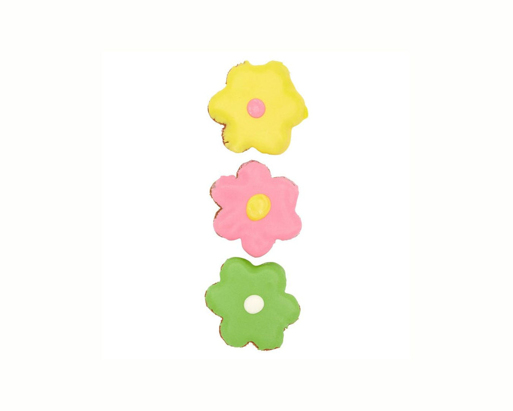 Happy Horse Training Treats - Flower Shape Cookies: Handmade and decorated flower-shaped horse treats. Sold in a pack of 3. Shop now at Greg Grant Saddlery Outlet for unbeatable deals on equestrian essentials.