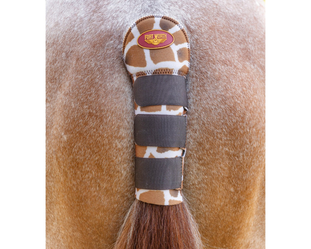 Fort Worth Tail Wrap Giraffe - Limited Edition