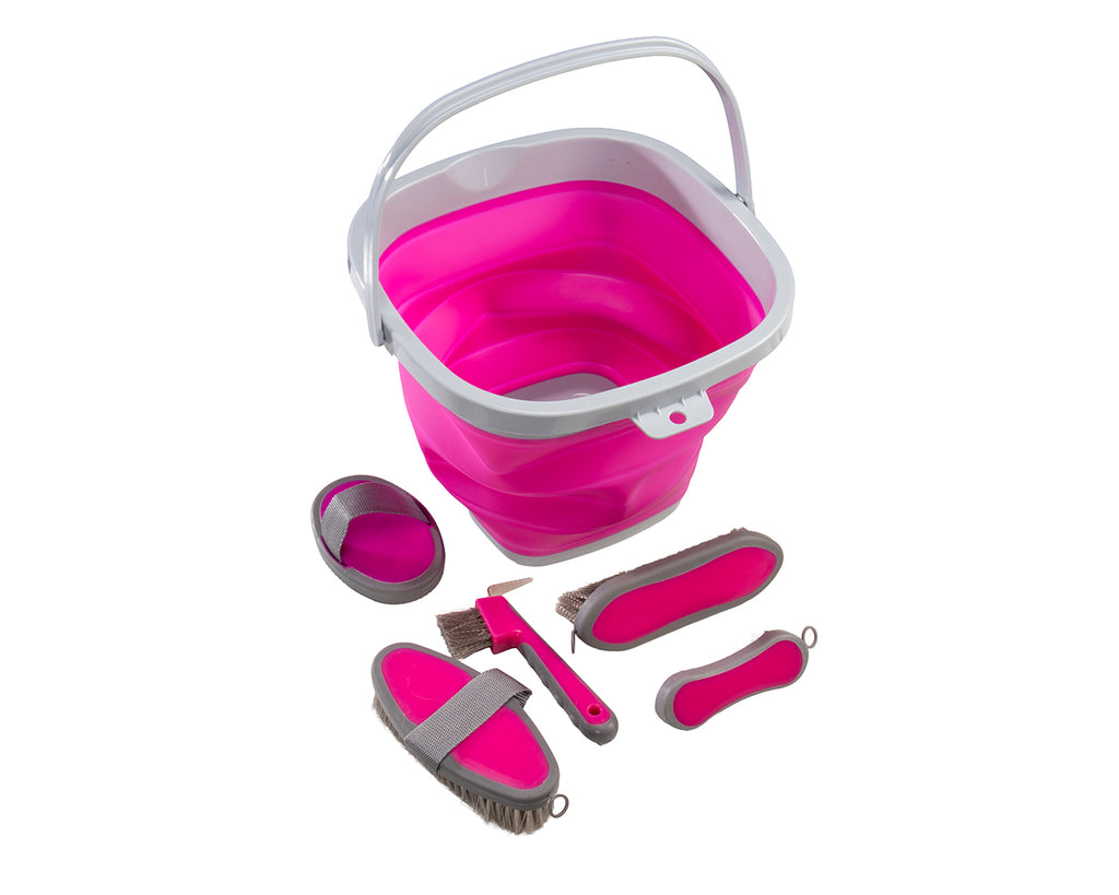Showmaster Grooming Kit with Collapsible Bucket