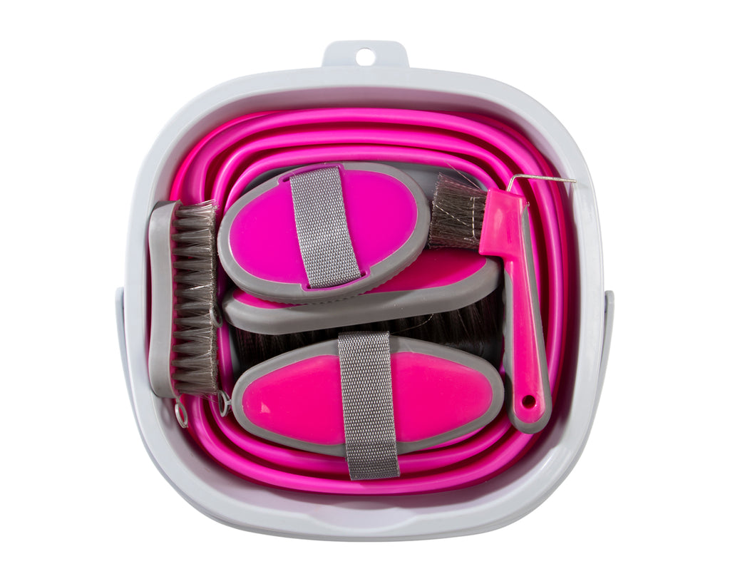 Showmaster Grooming Kit with Collapsible Bucket