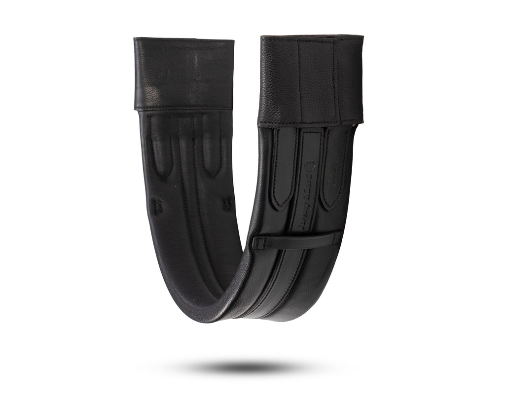 Jeremy & Lord Leather Dressage Girth