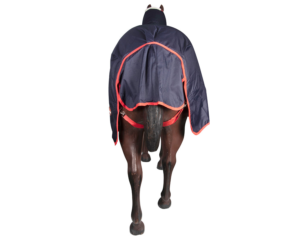 Kooteney Horse Rug Combo - Front view. Durable 1200 Denier ripstop material with waterproof ripstop nylon outer. Seamless back design for added protection. Adjustable double chest straps for a secure fit. Removable leg straps with metal fittings. 200 grams polyfill insulation for excellent warmth. Large tail flap for additional coverage. Double buckle up straps on the neck rug for easy on and off.
