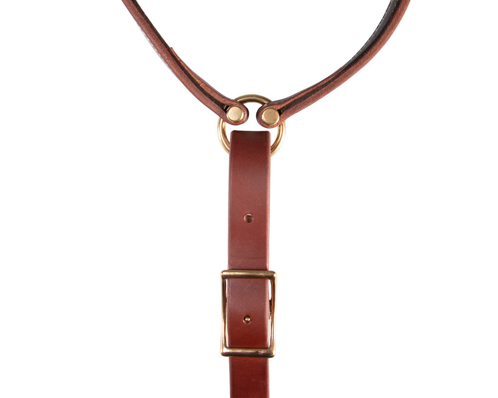 professionals choice ranch collection tiedown set features a 1" lined harness leather noseband with a plaited latigo hanger and a 1" heavy harness tiedown with plenty of adjustment holes.