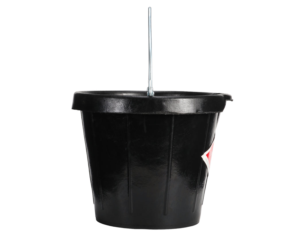 Stock-Safe Bucket w/Pouring Lip - 17 Litres