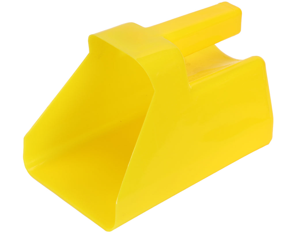 Super Feed Scoop in Yellow Plastic - able to hold 1.5L capacity