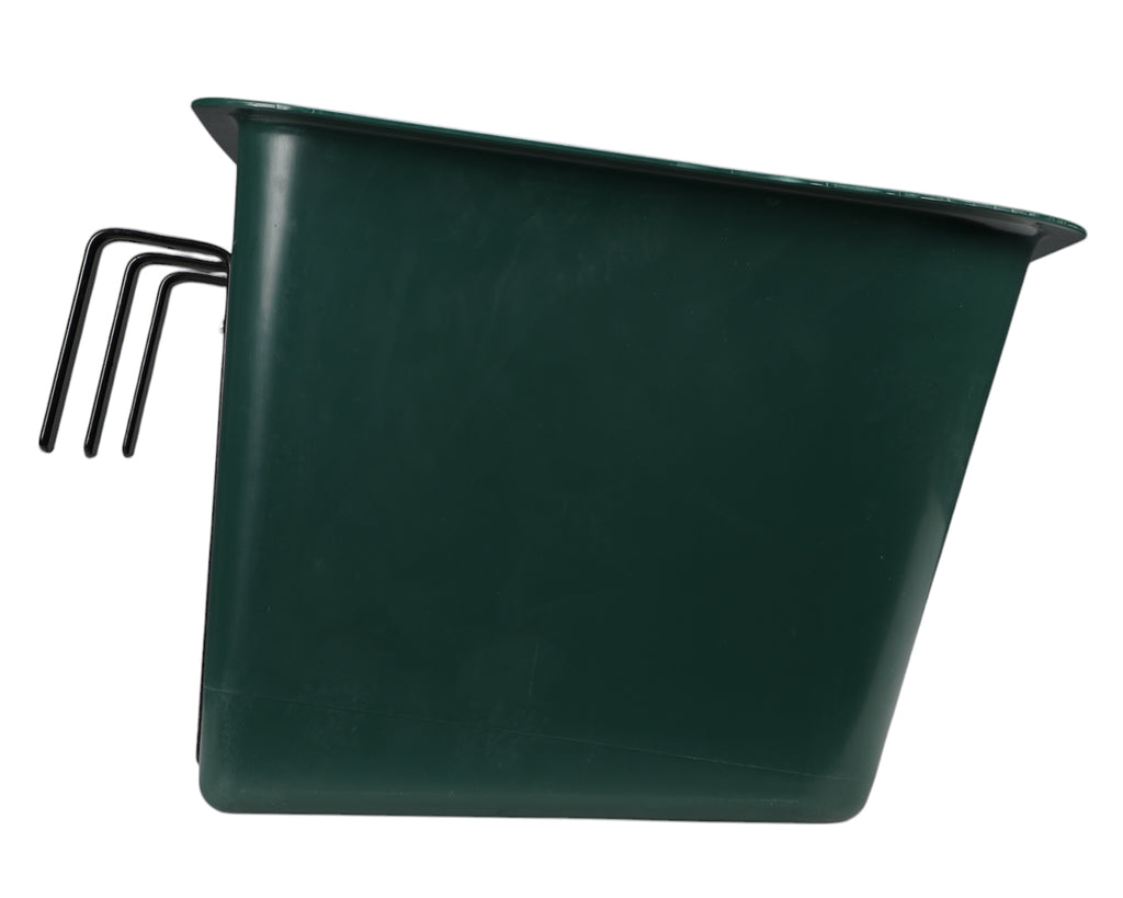 Showmaster Over-The-Fence Feeder - 35 Litres in Green