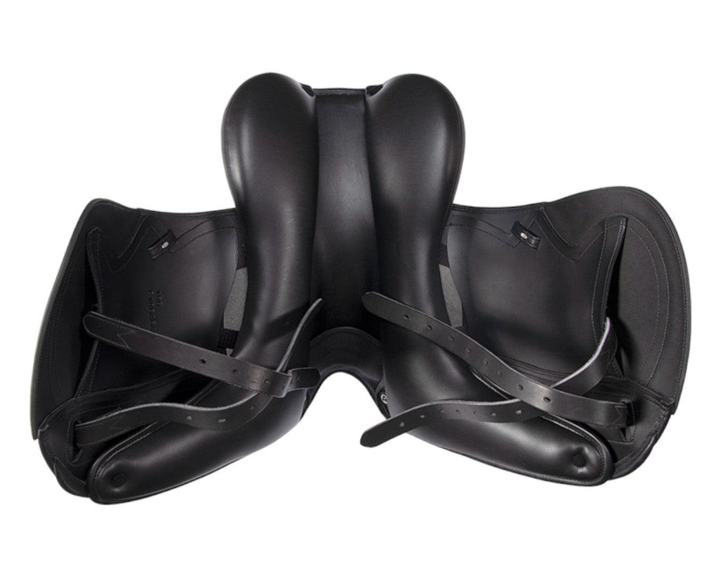 LeTek Monoflap Dressage Saddle in Black