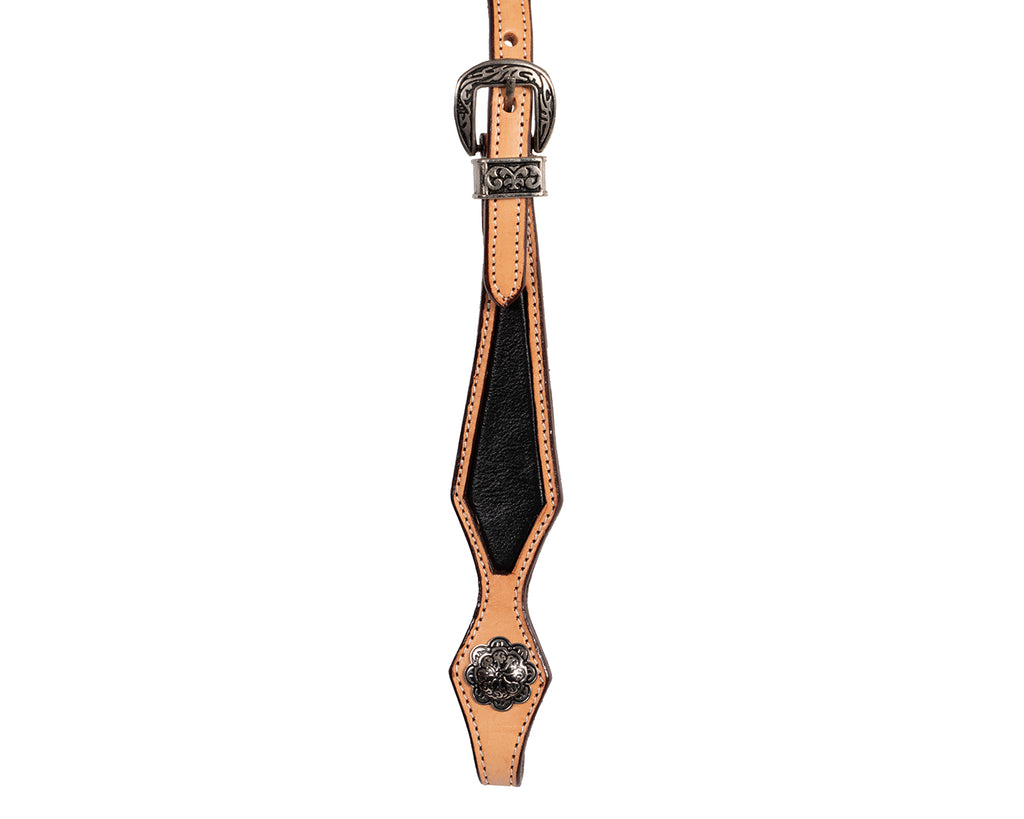 headstall in tan-coloured leather highlighted with black diamond-shaped features
